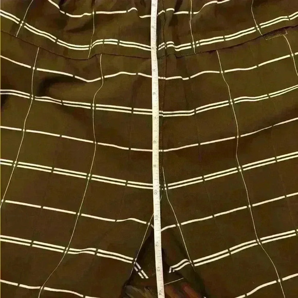 Men’s The North Face Brown Geometric Swim Trunks Size Large - Picture 14 of 15